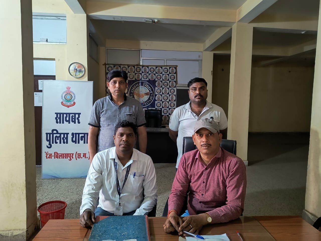 आनलाइन गेमिंग में लाखों रूपयों की ठगी…भिलाई और बैकुण्ठपुर में पकड़ाए आरोपी..छानबीन में खुलासा..ऐसे दिया अंजाम आनलाइन गेमिंग में लाखों रूपयों की ठगी…भिलाई और बैकुण्ठपुर में पकड़ाए आरोपी..छानबीन में खुलासा..ऐसे दिया अंजाम