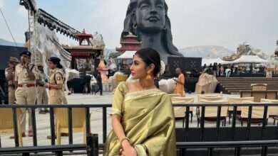 Mouni Roy ने महाशिवरात्रि पर अपनी आध्यात्मिक यात्रा की झलकियां शेयर कीं