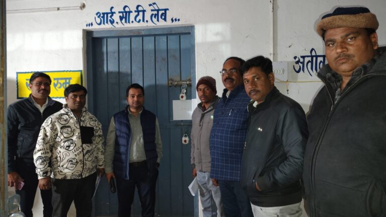 CG News: नगर पंचायत कुसमी में प्रत्याशी द्वारा फर्जी मतदान कराने की कोशिश..जिला निर्वाचन अधिकारी ने आवश्यक कार्यवाही करने के दिये निर्देश