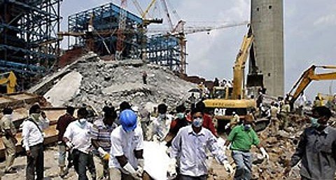 बालको चिमनी हादसाः स्पेशल कोर्ट का स्पेशल फैसला..लम्बी सुनवाई के बाद…पांच कम्पनियों को बनाया आरोपी…मृतक परिवार में जगी न्याय की उम्मीद बालको चिमनी हादसाः स्पेशल कोर्ट का स्पेशल फैसला..लम्बी सुनवाई के बाद…पांच कम्पनियों को बनाया आरोपी…मृतक परिवार में जगी न्याय की उम्मीद