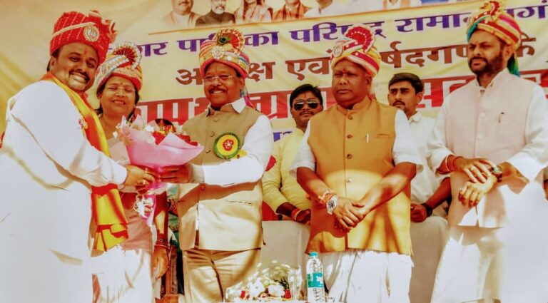 नगर पालिका अध्यक्ष के रूप में तीसरी बार रमन अग्रवाल ने की शपथ ग्रहण