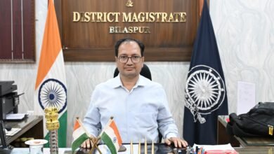 CG News: कलेक्टर ने की समाधान शिविरों की तैयारी की समीक्षा