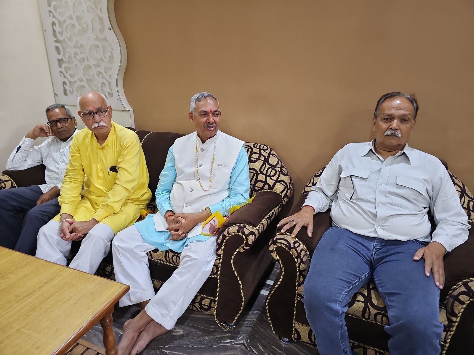 वित्त मंत्री ओपी चौधरी को भेजेंगे प्रस्ताव…राज्य योग आयोग अध्यक्ष सिन्हा ने बताया…योग को शिक्षा कैलेन्डर में कराएंगे शामिल वित्त मंत्री ओपी चौधरी को भेजेंगे प्रस्ताव…राज्य योग आयोग अध्यक्ष सिन्हा ने बताया…योग को शिक्षा कैलेन्डर में कराएंगे शामिल