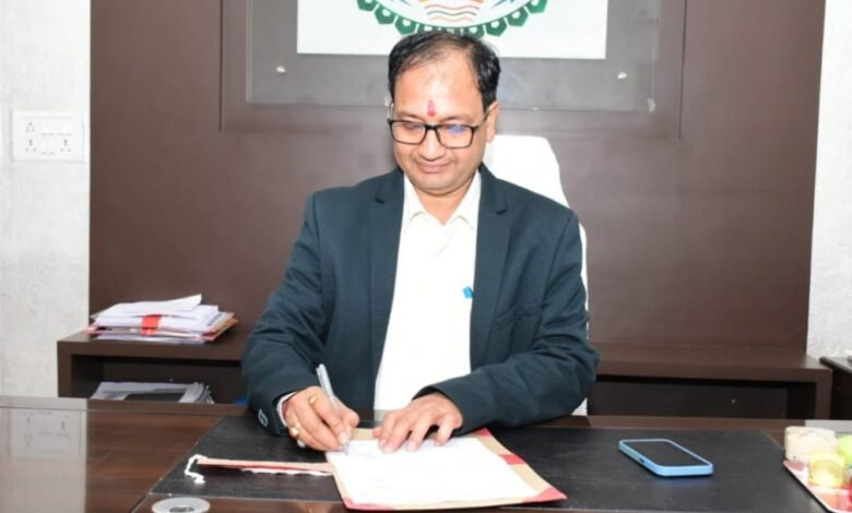 Ias sanjay agrawal: बिलासपुर में एसडीएम रह चुके हैं नए कलेक्टर संजय अग्रवाल Ias sanjay agrawal: बिलासपुर में एसडीएम रह चुके हैं नए कलेक्टर संजय अग्रवाल