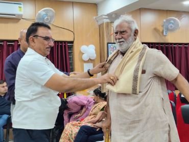CG NEWS:जहां कभी पढ़े थे ,वहीं केशव को मिला सम्मान CG NEWS:जहां कभी पढ़े थे ,वहीं केशव को मिला सम्मान