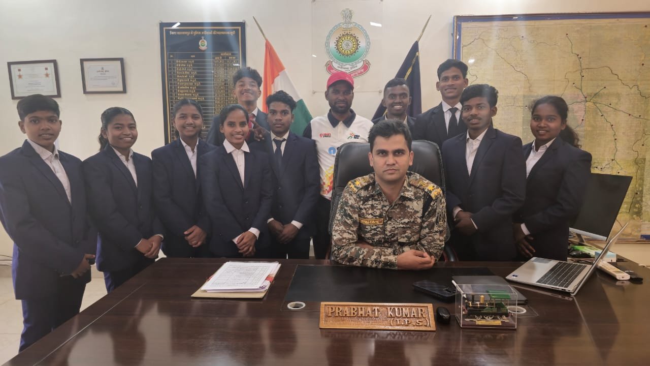 CG News: नारायणपुर के 9 युवा मल्लखंब खिलाड़ी खेलो इंडिया यूथ गेम्स 2025 के लिए चयनित CG News: नारायणपुर के 9 युवा मल्लखंब खिलाड़ी खेलो इंडिया यूथ गेम्स 2025 के लिए चयनित