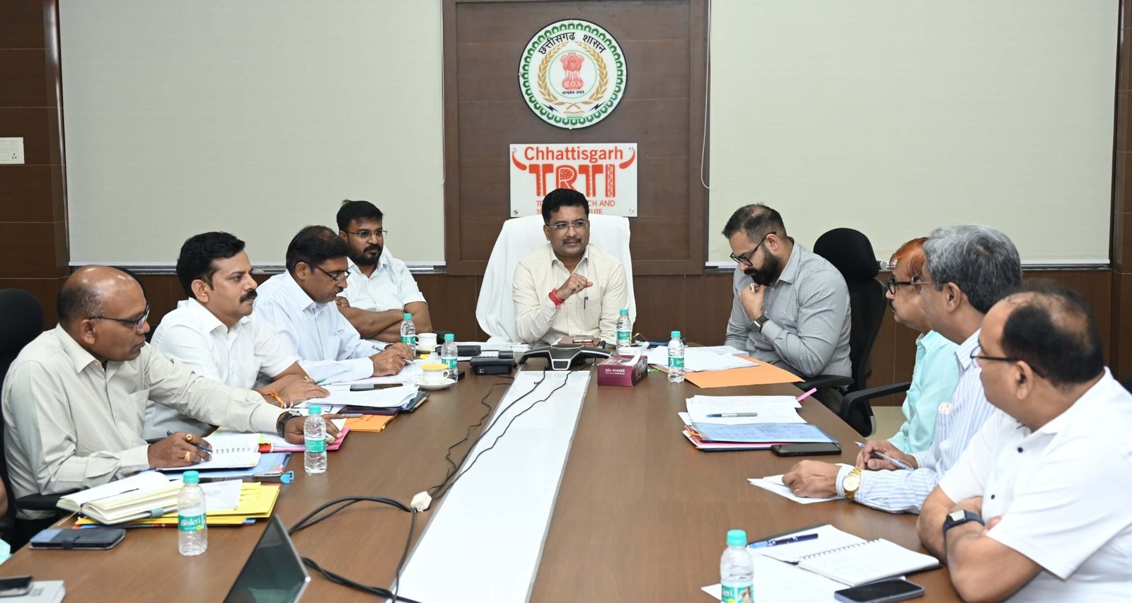प्रमुख सचिव सोनमणि बोरा की अध्यक्षता में उच्च स्तरीय छानबीन समिति की बैठक सम्पन्न प्रमुख सचिव सोनमणि बोरा की अध्यक्षता में उच्च स्तरीय छानबीन समिति की बैठक सम्पन्न