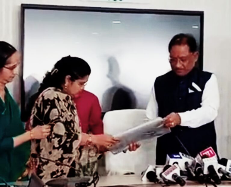 CG Board Result 2025-बालक आदर्श हायर सेकेण्डरी स्कूल गरांजी का शानदार परीक्षा परिणाम