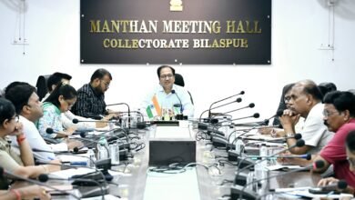 आंकड़ा देखते,कलेक्टर को आया गुस्सा..अधिकारियों को किया सतर्क..एक-एक पौधा गिनुंगा..इन विभागों को मिली चेतावनी