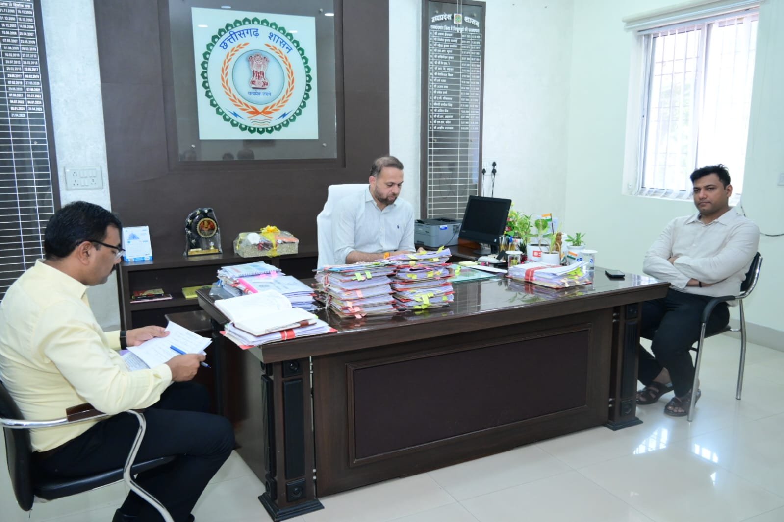कलेक्टर – SP ने त्रिनेत्र योजना के संबंध में ली संयुक्त बैठक कलेक्टर – SP ने त्रिनेत्र योजना के संबंध में ली संयुक्त बैठक