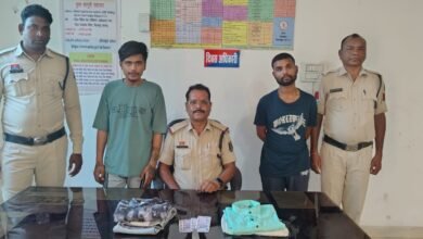 चाकू टिकाकर नगद और चैन की लूट..पेट्रोल पम्प के सामने हुई झपटमारी…अभियान के दौरान दोनो आरोपी यहां से गिरफ्तार