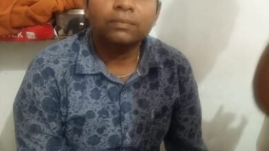 मुंगेली में एसीबी ने फिर मचाया हड़कम्प…रिकार्ड दुरूस्त के लिए पटवार मांगा घूस..टीम ने रिश्वतखोर पटवारी को रंगे हाथ पकड़ा