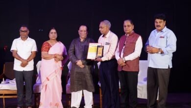 CG NEWS:रंगमंच को जीते हैं उमाकांत, 60 हजार लोगों का कर चुके हैं मेकअप