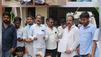 ढोल ताशे के साथ कांग्रेस ने घेरा बिजली ऑफिस..केशरवानी ने कहा: बहुत हुआ करेंगे उग्र आंदोलन