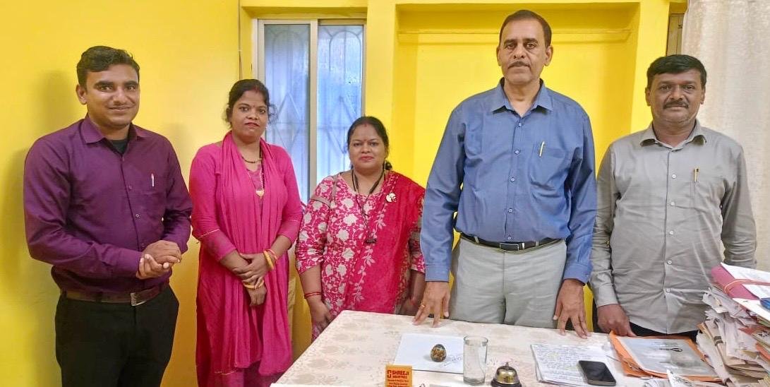 उत्कृष्ट कार्य करने वाले शिक्षिका व सीएसी हुए सम्मानित