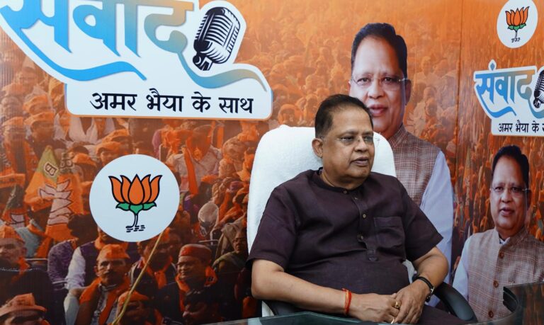 सम्मान की नजर से देखती है दुूनिया…क्योंकि मोदी ने देखा है समृद्ध भारत का सपना…जन सहयोग से साकार हो रहे सारे सपने