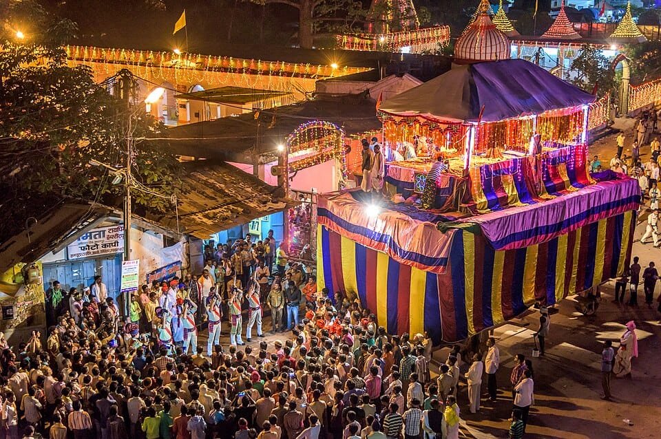 Bastar Dussehra: पाट जात्रा पूजा विधान के साथ होगी विश्वप्रसिद्ध ऐतिहासिक बस्तर दशहरा पर्व की गुरूवार से विधिवत शुरूआत Bastar Dussehra: पाट जात्रा पूजा विधान के साथ होगी विश्वप्रसिद्ध ऐतिहासिक बस्तर दशहरा पर्व की गुरूवार से विधिवत शुरूआत