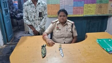 धारदार चाकू के साथ आरोपी गिरफ्तार…कोतवाली पुलिस की कारवाई