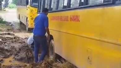 टूटी सड़कें.. टूटा भरोसा.. भंवरमाल के ग्रामीणों ने बताया…विकास नहीं मिल रहा धोखा