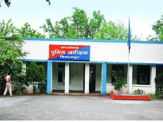जवान की विधवा पत्नी ने जताया दुख… खबर के तथ्यों से किया इंकार..कही यह बात. जवान की विधवा पत्नी ने जताया दुख… खबर के तथ्यों से किया इंकार..कही यह बात.