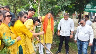 Inner-Wheel Club of Trans Arpa द्वारा वृक्षारोपण एवम स्वच्छता दीदी सफाई मित्र सम्मान समारोह
