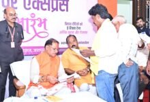 मुख्यमंत्री विष्णुदेव साय ने बगिया कैंप कार्यालय में सुनी जनता की समस्याएं, त्वरित निराकरण के दिए निर्देश