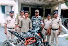 हत्या के प्रयास से नकली नोट कारोबार तक… पुलिस के हत्थे चढ़ा बलरामपुर का मोस्ट वांटेड..ऐसे पहुंचा सलाखों के पीछे