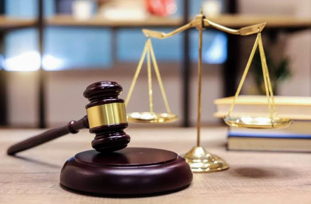 नाबालिग से दुष्कर्म : तीन आरोपी दोषी, फास्ट ट्रैक कोर्ट ने सुनाई 20-20 साल की सजा