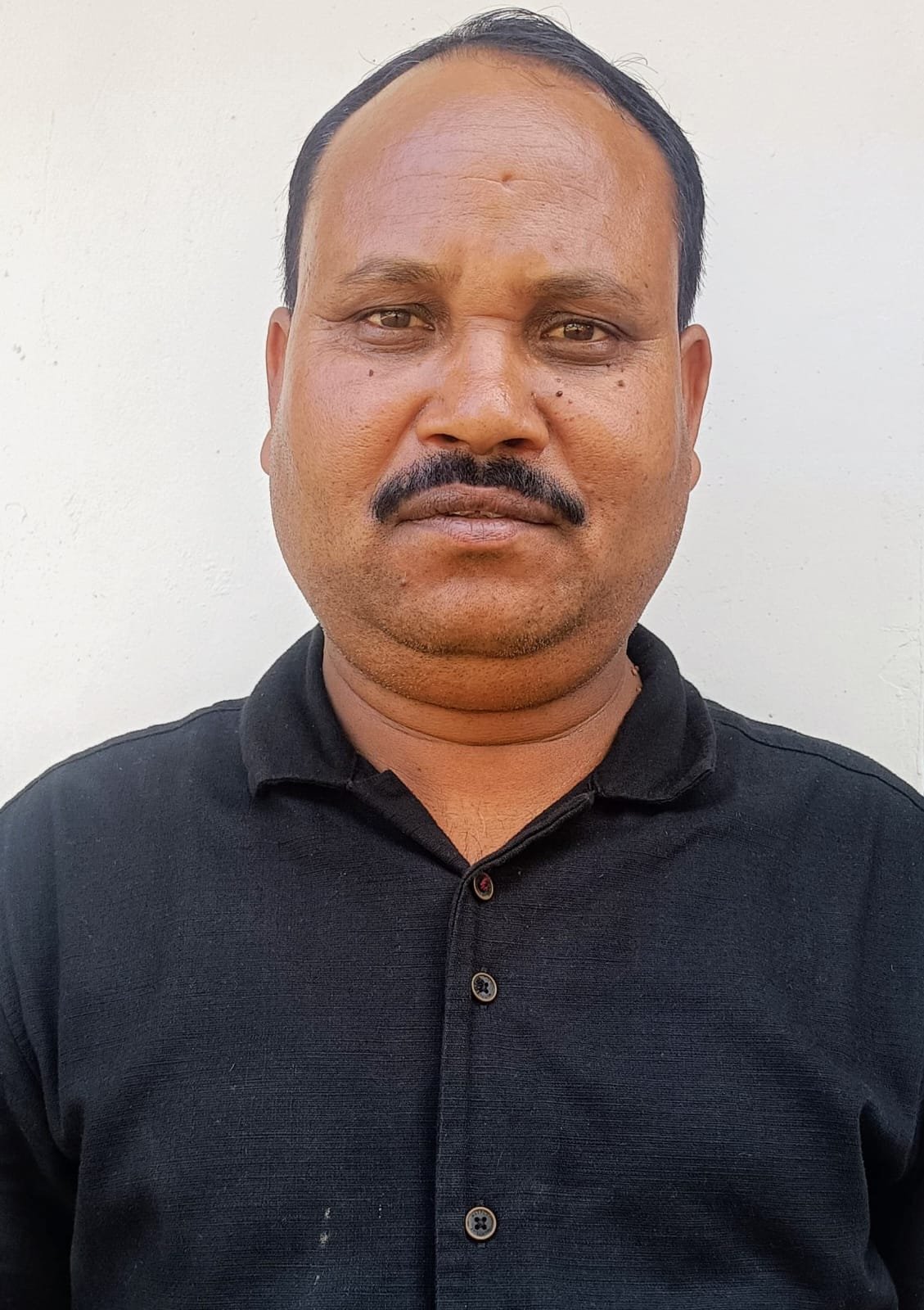 पत्नी और परिवार से मारपीट..फरार आरोपी विपत गिरफ्तार..आर्टिका कार जब्त पत्नी और परिवार से मारपीट..फरार आरोपी विपत गिरफ्तार..आर्टिका कार जब्त