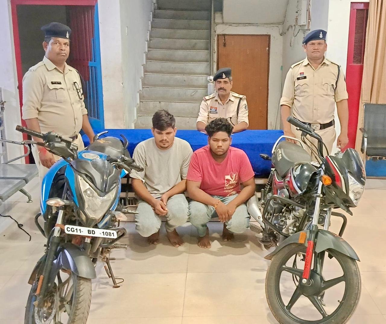 जोगीपुर बाइक लूटकांड का राजफाश, आरोपी सलाखों के पीछे” जोगीपुर बाइक लूटकांड का राजफाश, आरोपी सलाखों के पीछे”