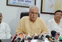 BJP के नेता चाहते थे मैं भी शरणागत हो जाऊं, लेकिन हम हेमंत बिस्वा नहीं”.. शायराना अंदाज में बोले भूपेश बघेल…गिरफ्तारी से डरते नहीं.. छत्तीसगढ़ में भी हुई वोट चोरी
