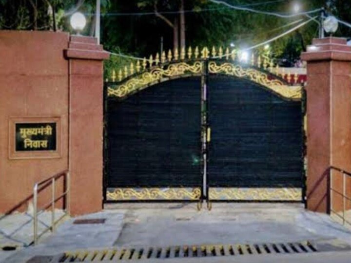 CG Cabinet Expansion: नए मंत्रियों की रेस में शामिल विधायक पहुंचे CM हाउस CG Cabinet Expansion: नए मंत्रियों की रेस में शामिल विधायक पहुंचे CM हाउस
