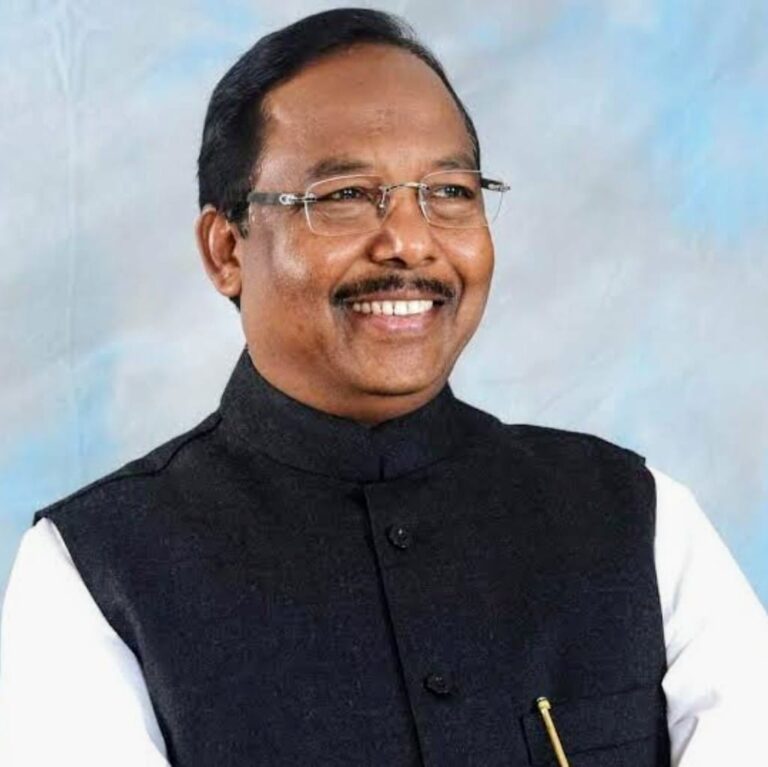 शिक्षक दिवस पर जिला स्तरीय शिक्षक सम्मान समारोह…मंत्री रामविचार नेताम मुख्य अतिथि
