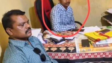 रिश्वत लेते पटवारी रंगे हाथ पकड़ाया.. एंटी करप्शन ब्यूरो की कार्रवाई.. निराश किसान को मिला न्याय