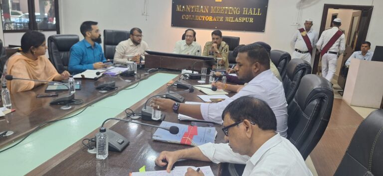 कलेक्टर-एसपी का सख्त फरमान :रात 10 से 2 बजे  तक सड़क पर दिखे मवेशी मालिक होंगे गुनाहगार..दर्ज होगा एफआईआर