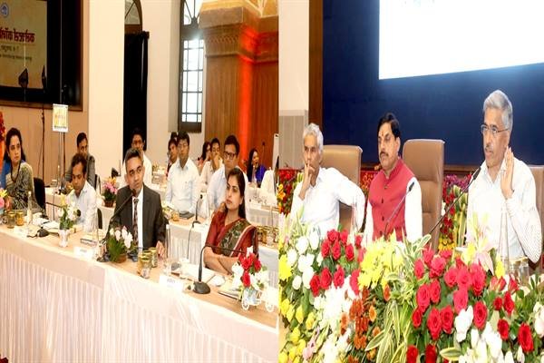 कलेक्टर, सीईओ ग्रामीण क्षेत्रों में रात्रि विश्राम करें,26 पॉइंट में मुख्यमंत्री ने निर्देश