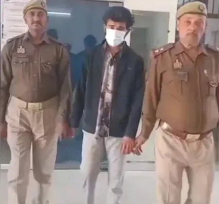 ब्लैकमेल गैंग का खौफनाक खेल… युवती ने खोया हौसला.. फांसी पर झूल गई