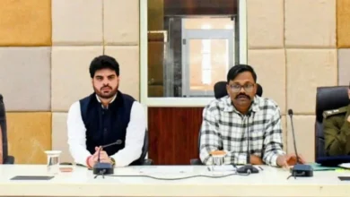 कलेक्टर का अफसरों को सख्त अल्टीमेटम…कागज़ी प्रगति नहीं…, ज़मीनी परिणाम चाहिए कलेक्टर का अफसरों को सख्त अल्टीमेटम…कागज़ी प्रगति नहीं…, ज़मीनी परिणाम चाहिए