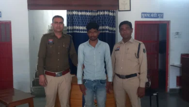मोबाइल नंबर नहीं दिया तो पकड़ लिया हाथ: पुलिस ने आरोपी को दबोचा…क्यों पढ़े ख़बर