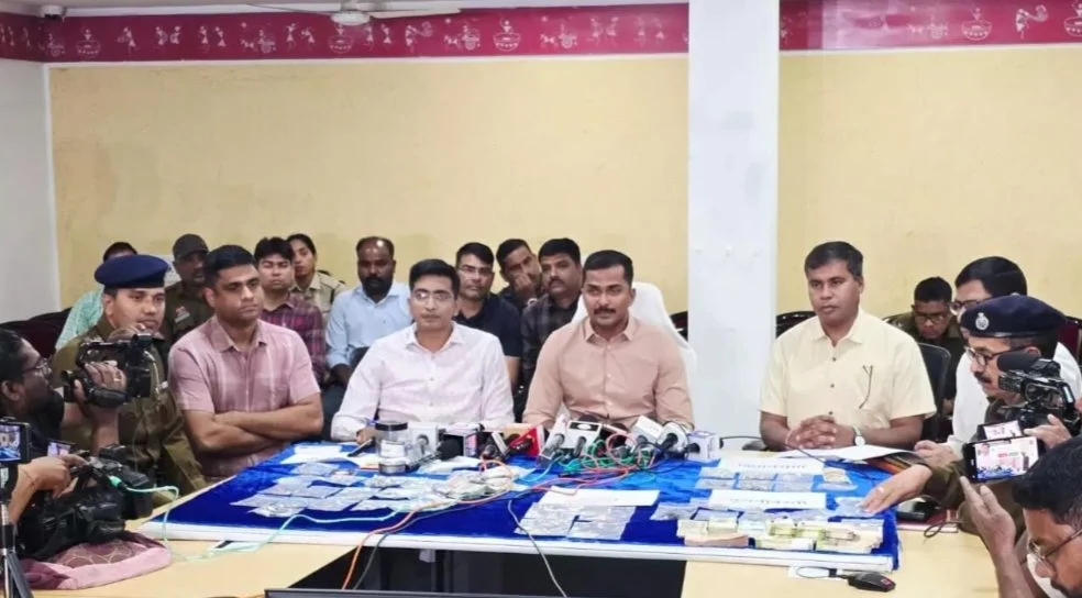 रील से रची गई चोरी की पूरी स्क्रिप्ट..रायपुर समेत कई जिलों में सिलसिलेवार वारदातें, 28 लाख का माल बरामद