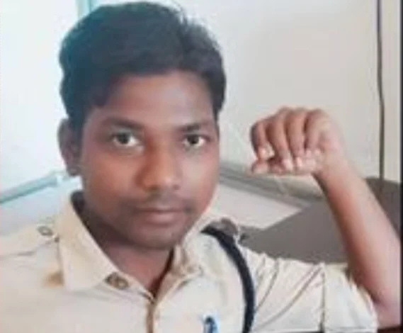 वर्दी के भीतर छुपा दर्द? ड्यूटी से लौटे आरक्षक की मौत ने खड़े किए सवाल