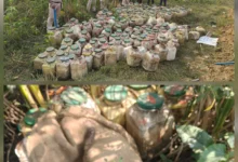 झाड़ियों में छिपा था शराब बनाने का बड़ा जखीरा.. रेलवे किनारे ..6 हजार किलो लहान बरामद