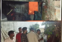 देर रात जोरदार धमाका, कुछ ही मिनटों में आग का गोला बना मकान; बुजुर्ग महिला की मौत