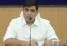 पांच से 17 वर्ष के सभी विद्यार्थियों का बायोमेट्रिक आधार अपडेट कराने कलेक्टर ने दिए निर्देश