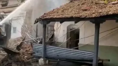 सुबह-सुबह तहसील भवन में भड़की आग, रिकॉर्ड बचाने की जंग..