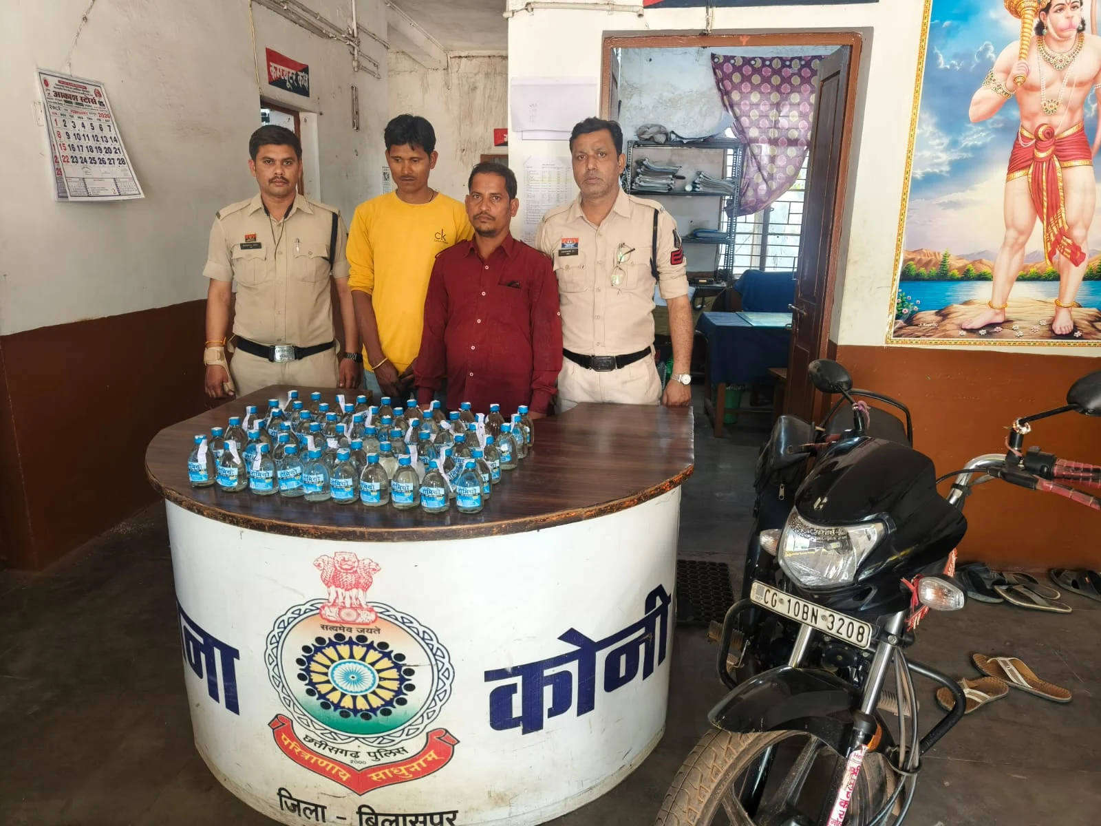 होली से पहले पुलिस का बड़ा एक्शन: 60 पाव शराब के साथ दो तस्कर गिरफ्तार