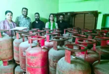 मुक्तिधाम के साए में चलता रहा गैस का काला धंधा — सैकड़ों सिलेंडर के साथ नेटवर्क उजागर, “बिलासपुर में गैस माफिया का बड़ा भंडाफोड़