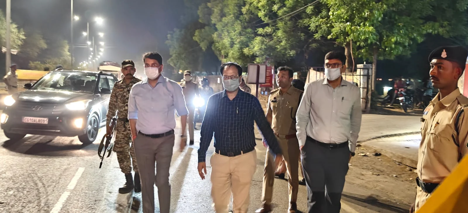 बिलासपुर बर्ड फ्लू अलर्ट : कलेक्टर-एसएसपी ने कोनी क्षेत्र का किया रात्रि निरीक्षण, सख्त निर्देश जारी