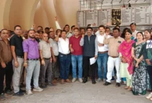 आक्रोशित कर्मचारी सरकार को जगा रहे- इंद्रावती भवन से लेकर जिलों व ब्लॉकों तक फेडरेशन का जंगी प्रदर्शन