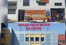 भाजपा दफ्तर में फूटा सियासी बम: मेयर–पार्षद भिड़े, “कांग्रेस कनेक्शन” पर खुली जंग.. एक दूसरी पर लगा कांग्रेसी होने का आरोप भाजपा दफ्तर में फूटा सियासी बम: मेयर–पार्षद भिड़े, “कांग्रेस कनेक्शन” पर खुली जंग.. एक दूसरी पर लगा कांग्रेसी होने का आरोप